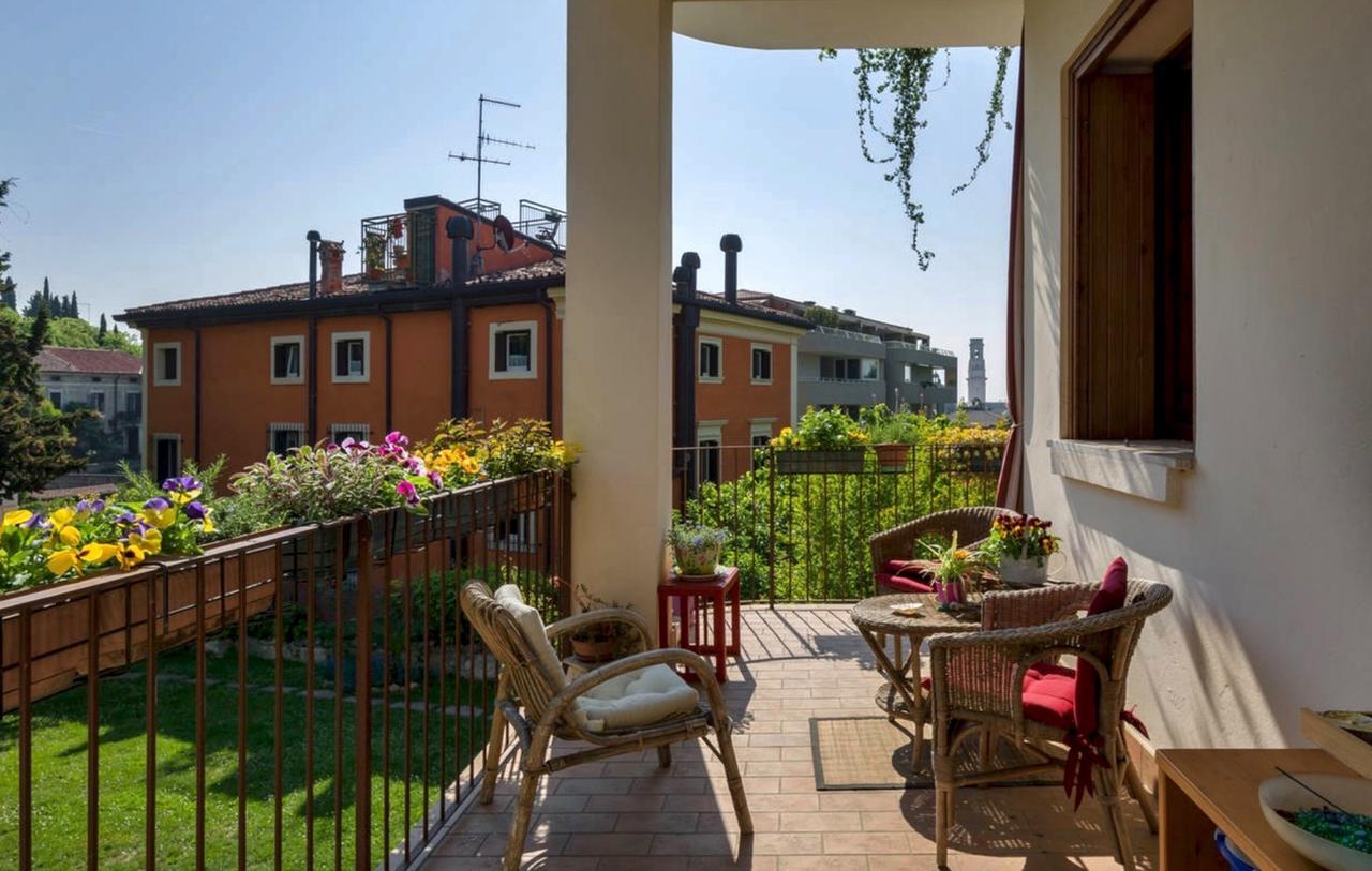 Casa↨Di Amore E Psiche Верона Экстерьер фото